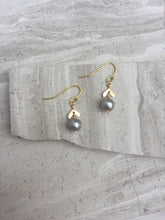 Chevron Pearl Earrings, gold
