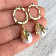 Gold Circle w/ Pearl Dangle — Post Earrings