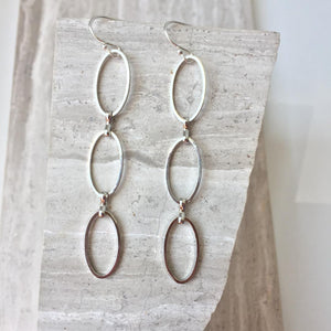 Long Oval rings Earrings — Silver
