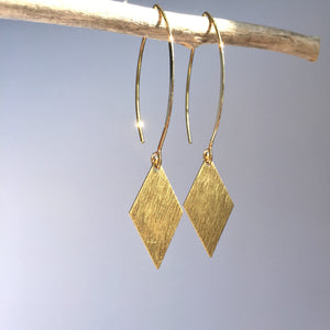 Long hook Gold brushed Diamond Earrings