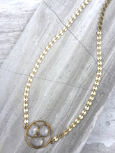 JPeace Designs, Quartz Trio Flash Necklace gold